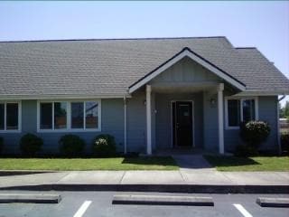 Primary Photo - Spruce Terrace Apts