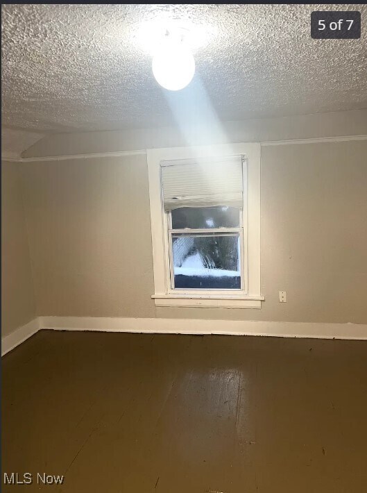 Foto del edificio - 1223 Atwood Ave