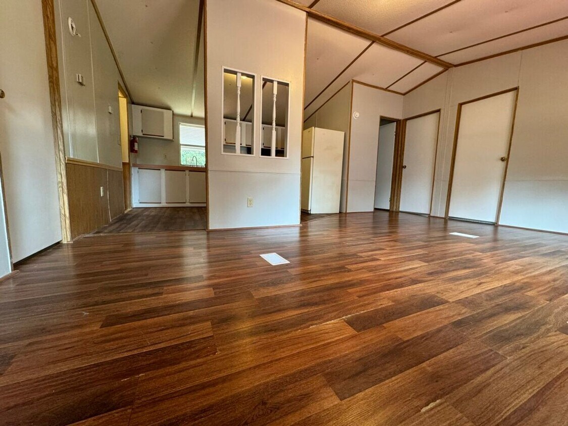 Foto del edificio - Home for Rent $1000.00 a Month