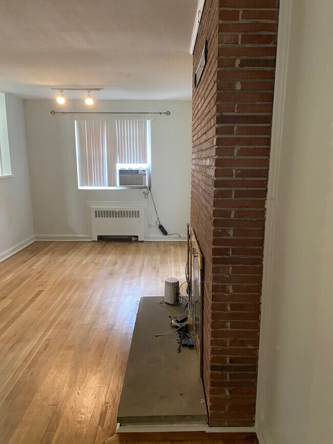 Building Photo - 3410 Rutgers St