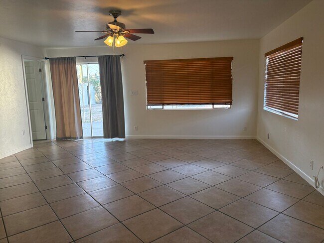 Foto del edificio - Central 3 Bedroom