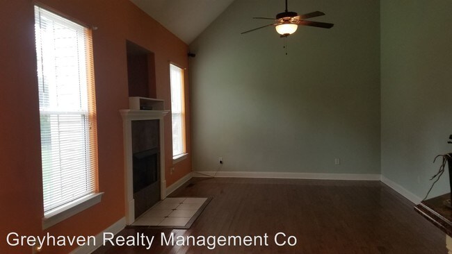 Building Photo - 6342 Stoney River Dr