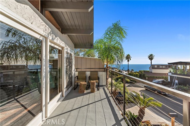 Building Photo - 884 Tia Juana St