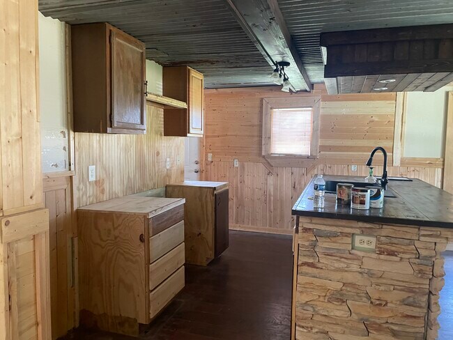 Building Photo - 25625 S Highway 48