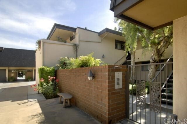 Primary Photo - 540 Fairview Ave