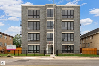 Building Photo - 8631 W Grand Ave