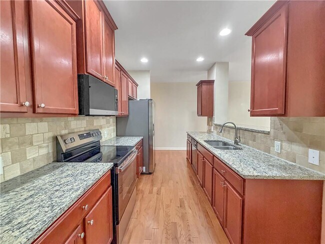 Building Photo - 2401 Attewood Dr