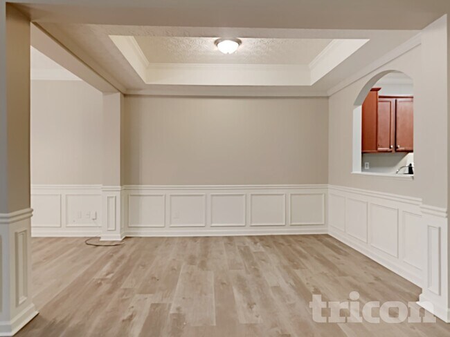 Building Photo - 8132 Brookbend Dr