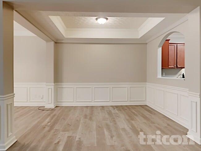 Foto del edificio - 8132 Brookbend Dr
