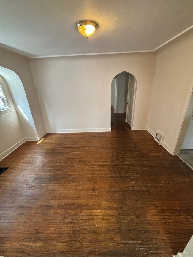 Foto del edificio - 2634 Calverton Rd