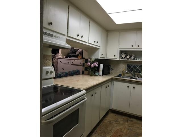 Foto del edificio - 16801 NE 14th Ave