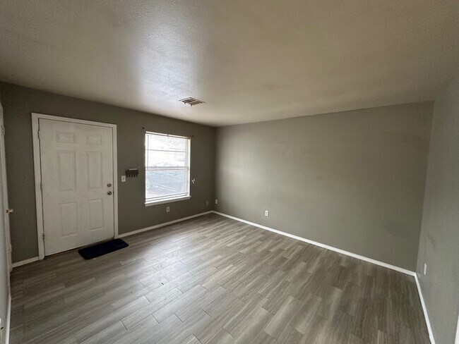 Foto del edificio - 1816 N Wilburn Ave