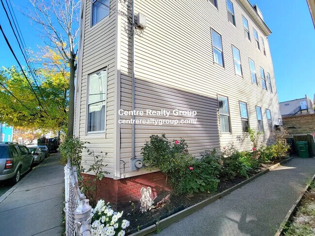 Building Photo - 40 Jefferson St