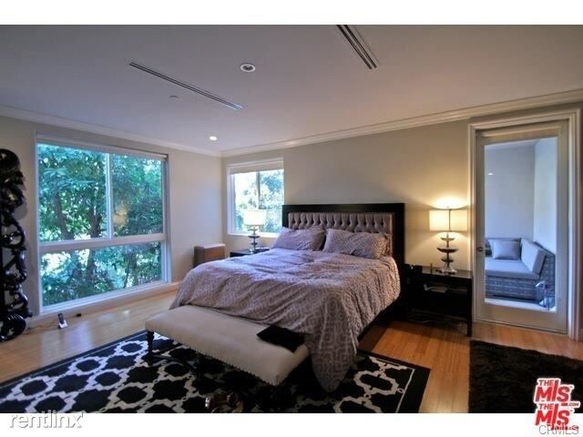 Building Photo - 1283 Havenhurst Dr