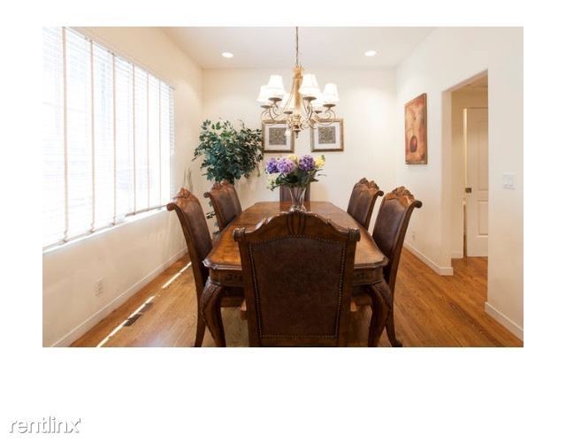 Building Photo - 1 br, 2.5 bath House - 822 Villa Rosa Pl