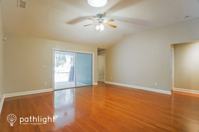 Building Photo - 313 Hefferon Dr
