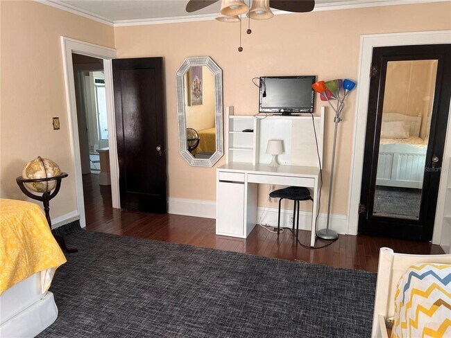 Foto del edificio - 21 N Thornton Ave