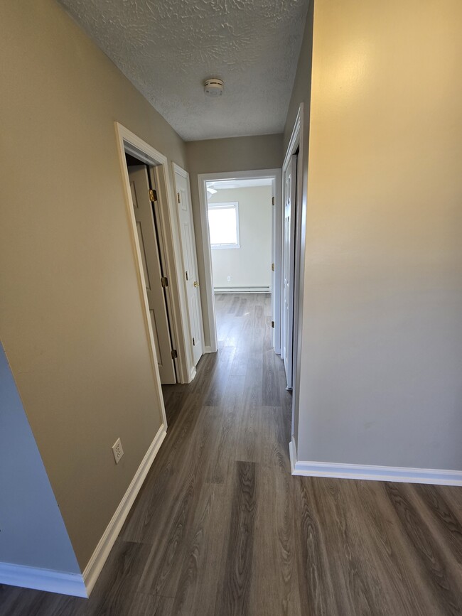 Hallway - 4951 W 600 N