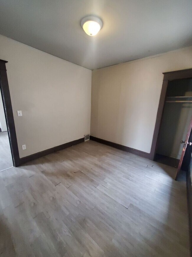 Foto del edificio - 2719 N 33rd St