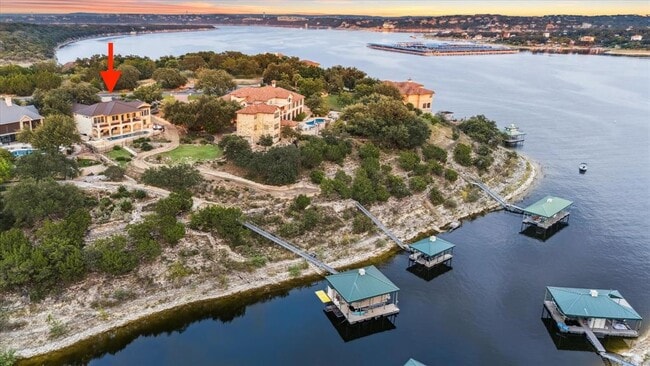 Foto del edificio - 17813 Kingfisher Ridge Dr