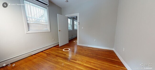 Foto del edificio - 14 JFK St