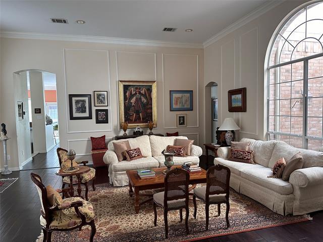 Foto del edificio - 4600 Hinton Dr