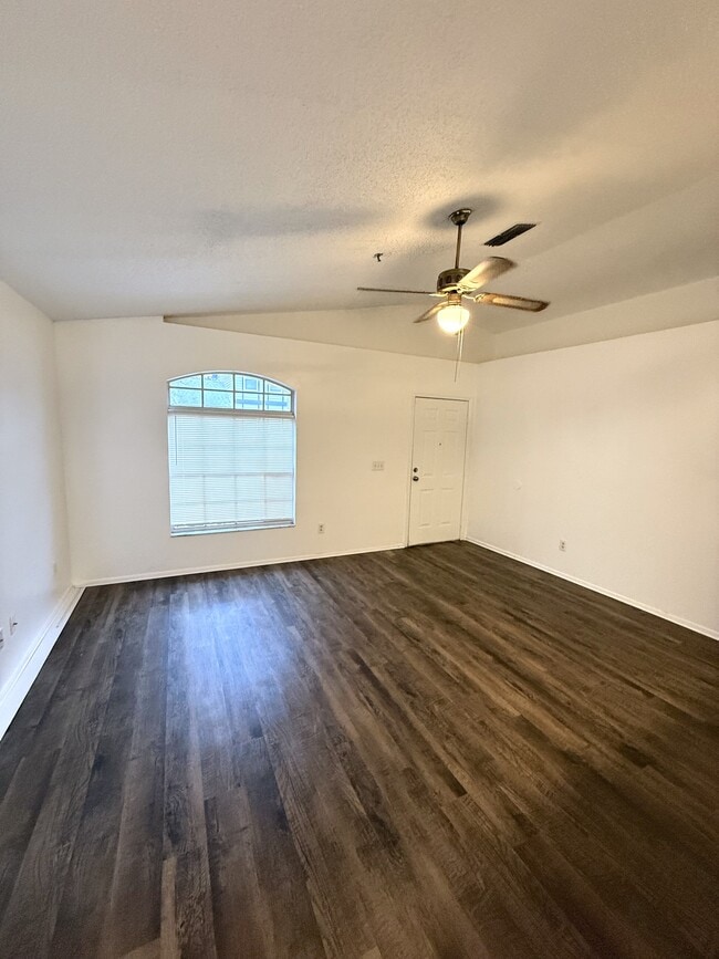 Foto del edificio - 455 Gallberry St