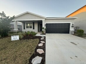 Building Photo - 1125 Saguaro St