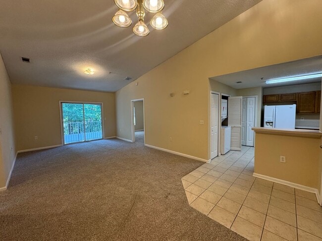 Building Photo - 5051 Playpen Dr