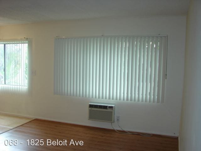 Building Photo - 1825 Beloit Ave