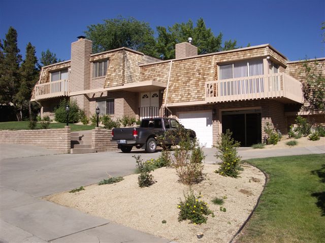 Building Photo - 2635 Burr Ct