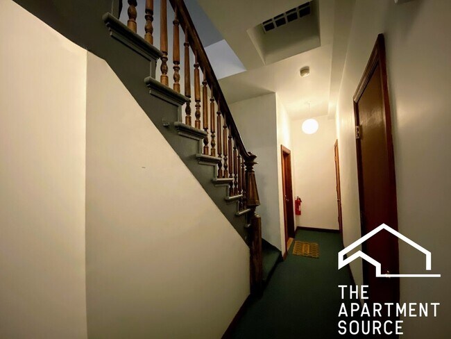 Foto del edificio - 641 W Grand Ave