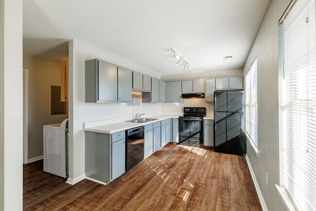 Foto del edificio - 138 welch Place, unit 4