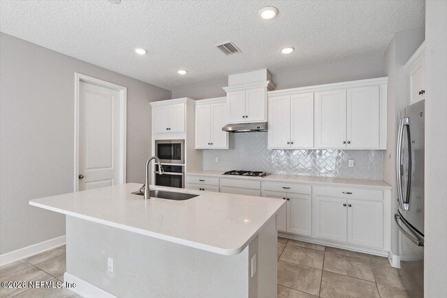 Building Photo - 192 Vista Lake Cir