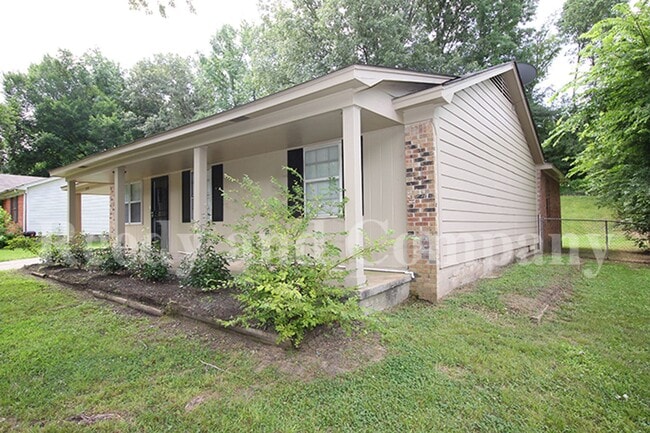 Building Photo - 3593 Voltaire Ave