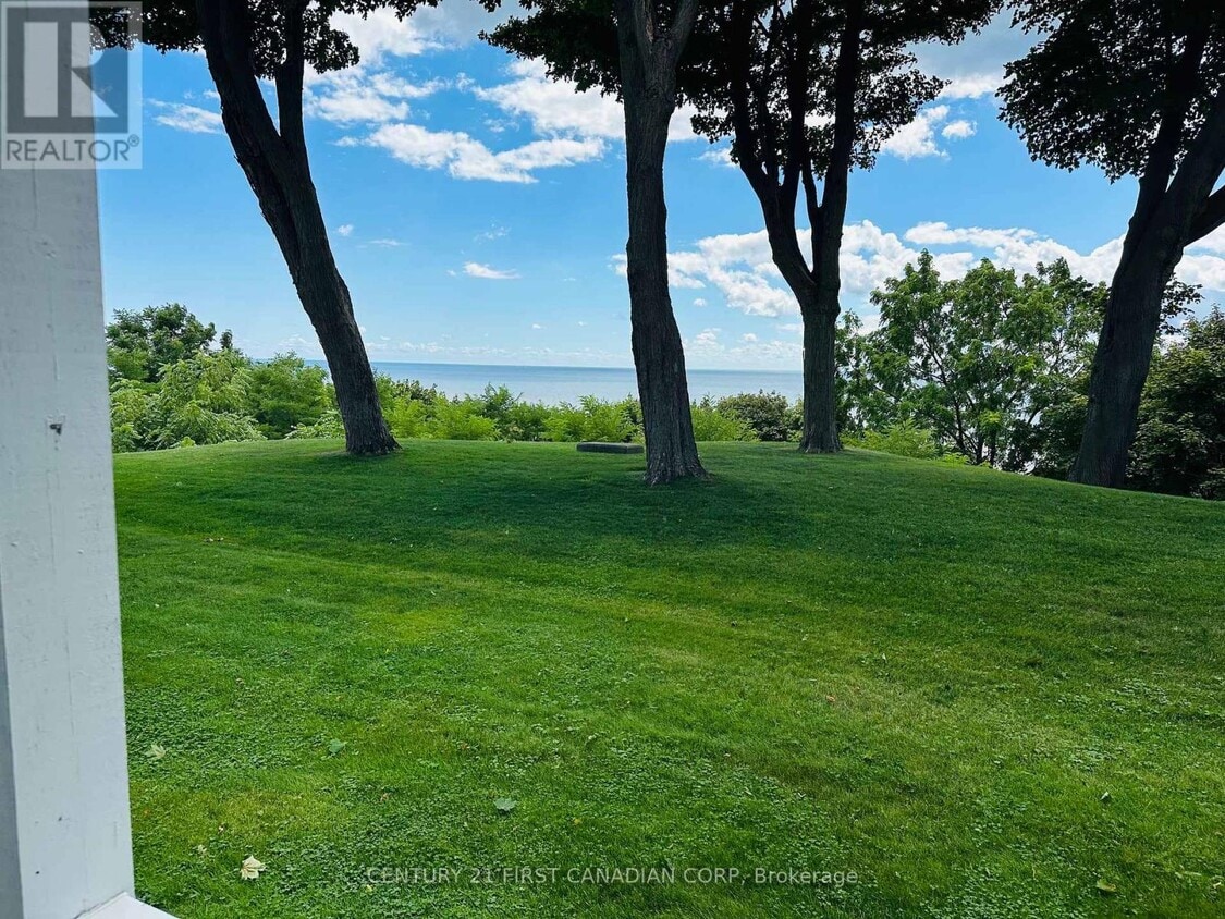 Photo principale - 374 Front St