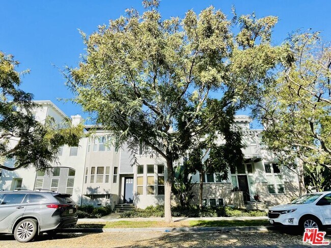 Foto del edificio - 6021 S Dawn Creek