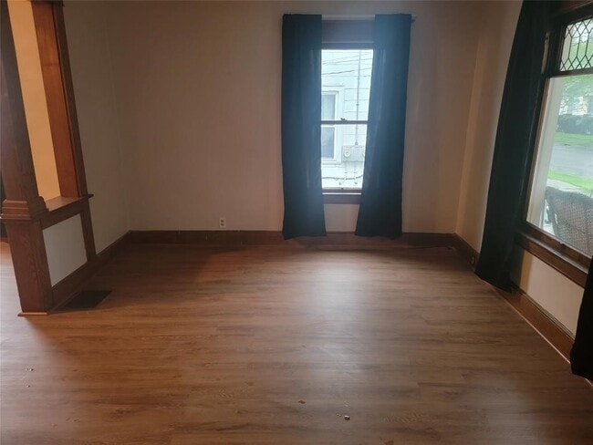 Foto del edificio - 208 S Liberty Ave