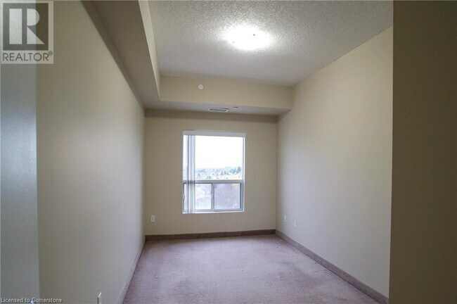 Building Photo - 239 Auburn Dr
