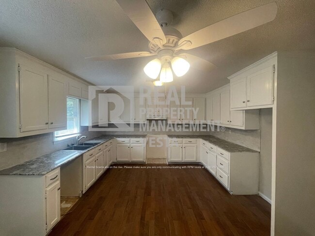 Foto del edificio - 8650 Hopewell Rd