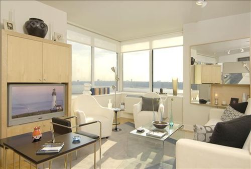 Foto del edificio - 160 Riverside Blvd