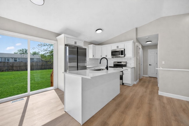 Building Photo - 1362 Half Moon Dr