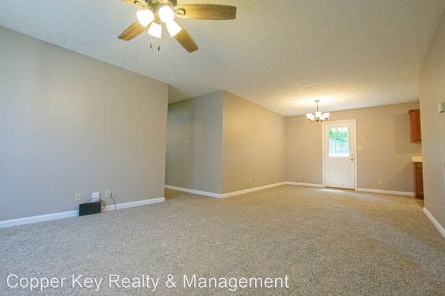 Building Photo - 3 br, 2 bath House - 576 Cabot Cove