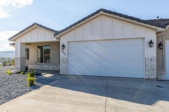 Building Photo - 1453 W 460 N