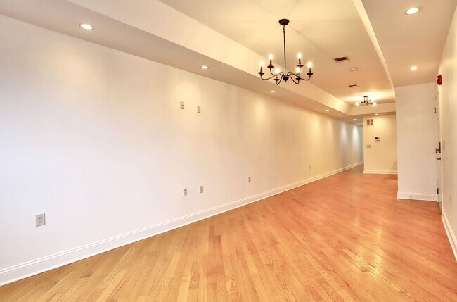 Foto del edificio - 4108 John F. Kennedy Blvd