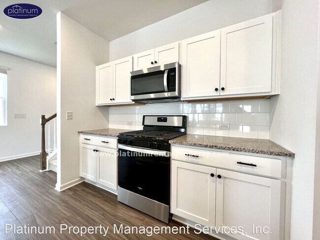 Building Photo - 3 br, 2.5 bath House - 5770 Thornton Dr