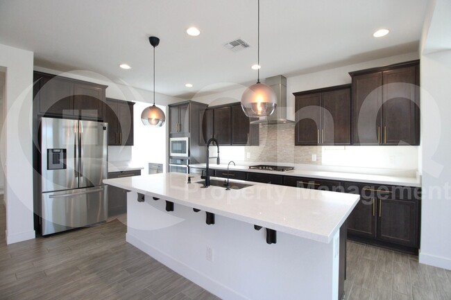 Foto del edificio - 5322 W Sweet Pea Terrace