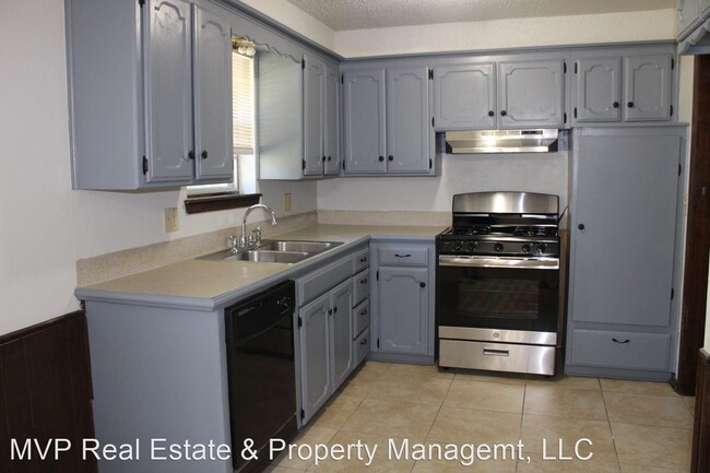 Building Photo - 4 br, 1.5 bath House - 4217 Spiva Dr