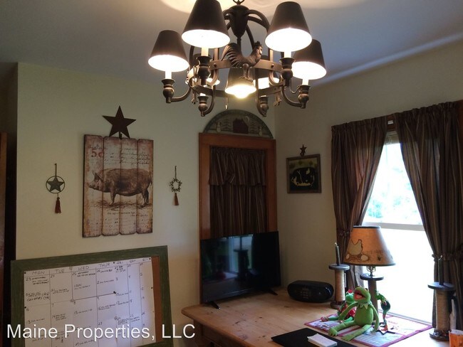 Foto del edificio - 3 br, 1 bath House - 36 Mitchell Hill Rd