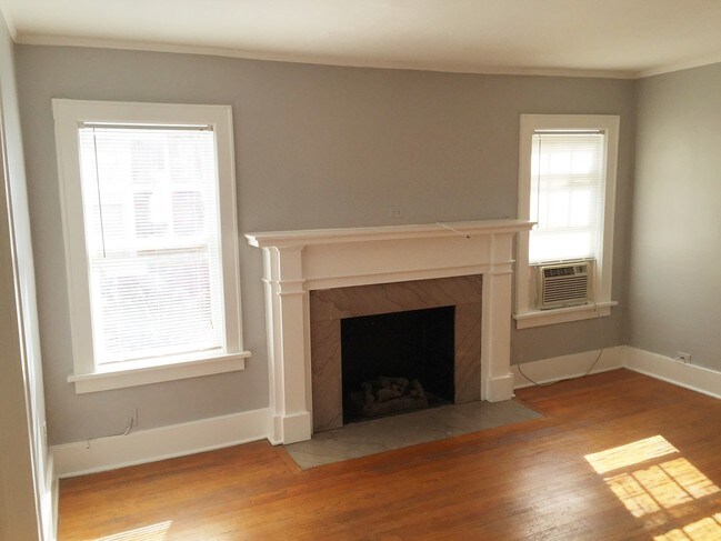 fourplex - 1812 N Gatewood Ave